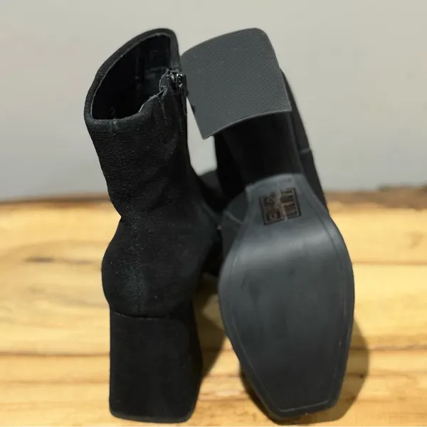 Dolce Vita Gracie Suede‎ Platform Boot Size 6 Black - Image 8