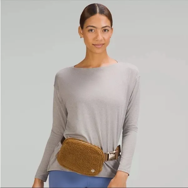 Lululemon Everywhere Fleece Belt‎ Bag Fanny Pack in Burnt Caramel - Image 2