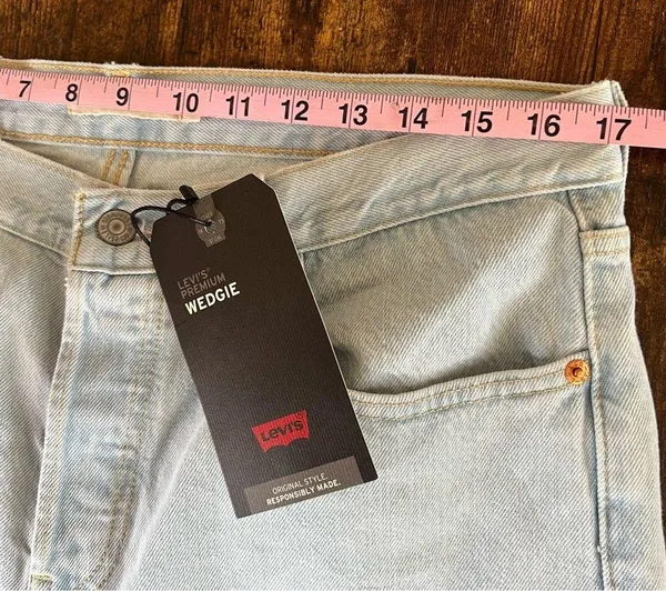 Levi's® High Rise Wedgie Straight Jean Size 32 - Image 14