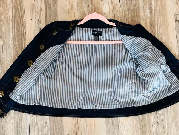 Focus 2000 Jean Jacket size 4 Petite - Image 3