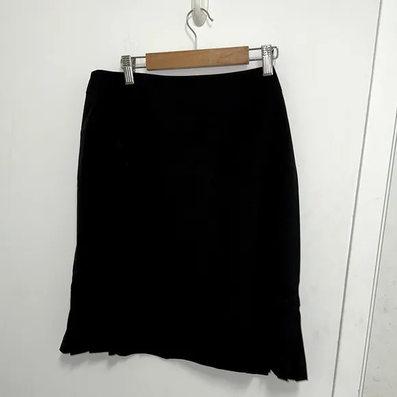 Tahari Black Skirt - Image 2