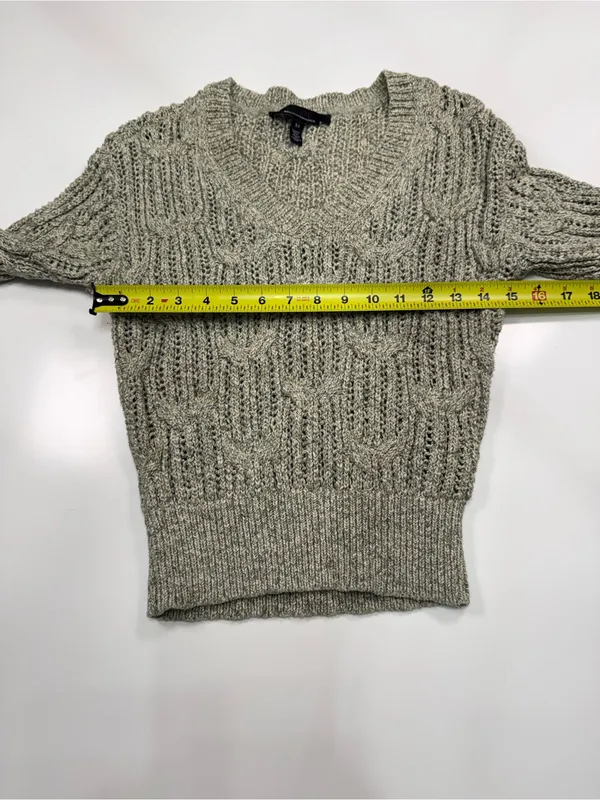 White House Black Market Olive Green V-Neck Cable Knit Sweater - Image 4