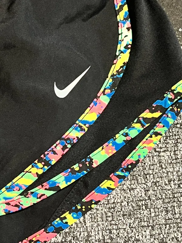 Womens XS Nike Dri Fit athletic casual shorts w/liner 3"-black/neon speckled - Image 3