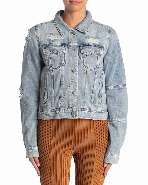 ✨FREE PEOPLE RUMORS LIGHT WASH DENIM SZ MEDIUM JACKET✨ - Image 2