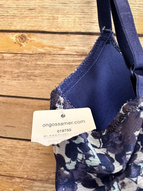 On Gossamer Blue Triple Mesh Bump It Up Push Up Bra Size 32D NWT - Image 3
