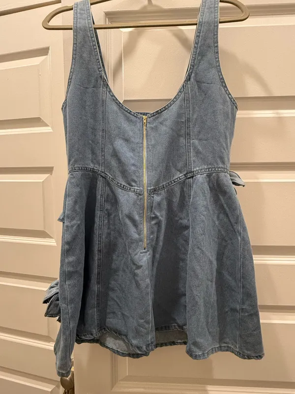 Showpo Delia mini dress - Image 2