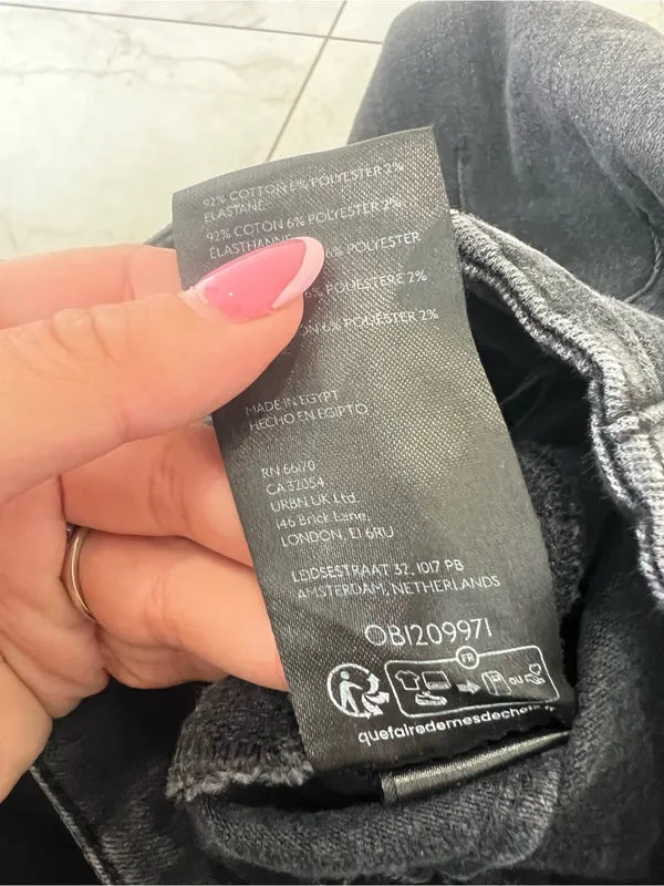 We The Free Onyx Jayde Flare Jeans Size 28 US $98 - Image 6