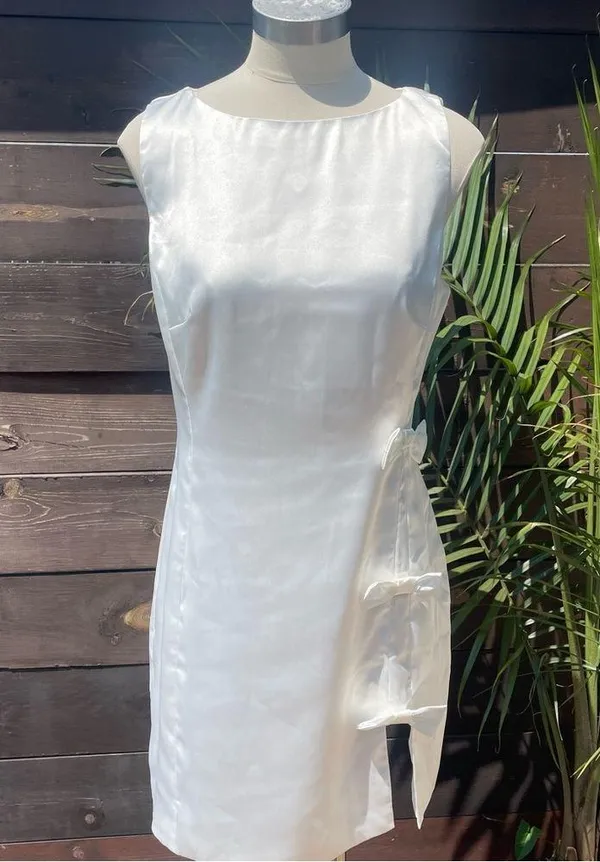 Rihoas White Satin Mini Dress Medium | Bow Detail Bridal Party NWT - Image 2
