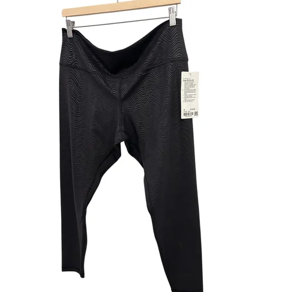 Lululemon Align High-Rise Pant Size 18 Aqueous Emboss Black 28" NWT - Image 5