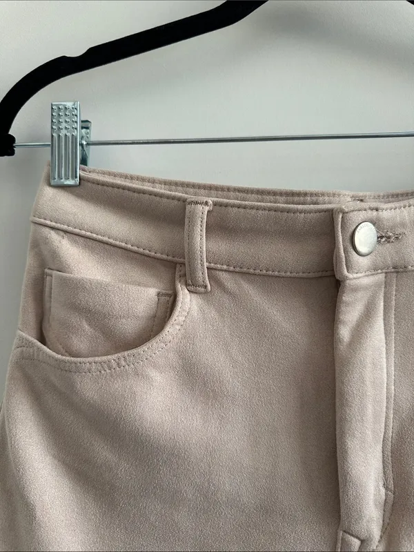 Zara cream suede shorts - Image 2