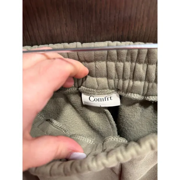 Comfrt sage green sweatpants women's large - Image 4