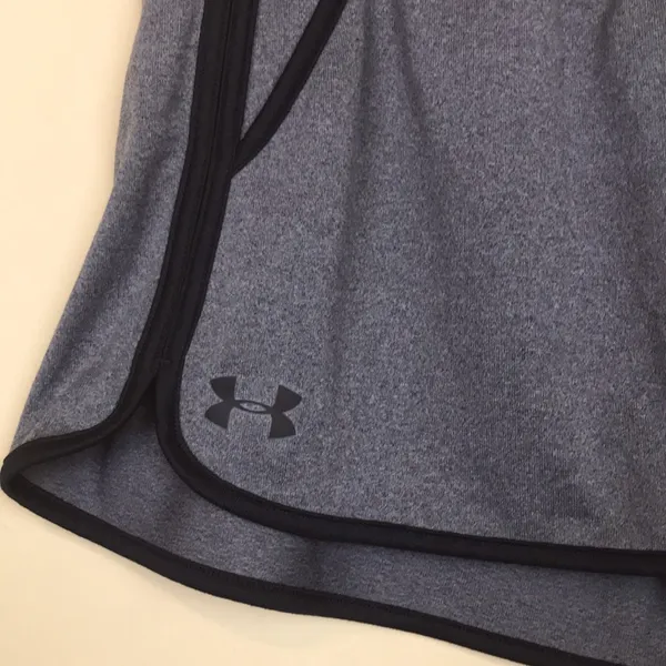 NWT Under Armour Women’s HeatGear Gray Black Athletic Gym Workout Shorts - Image 3