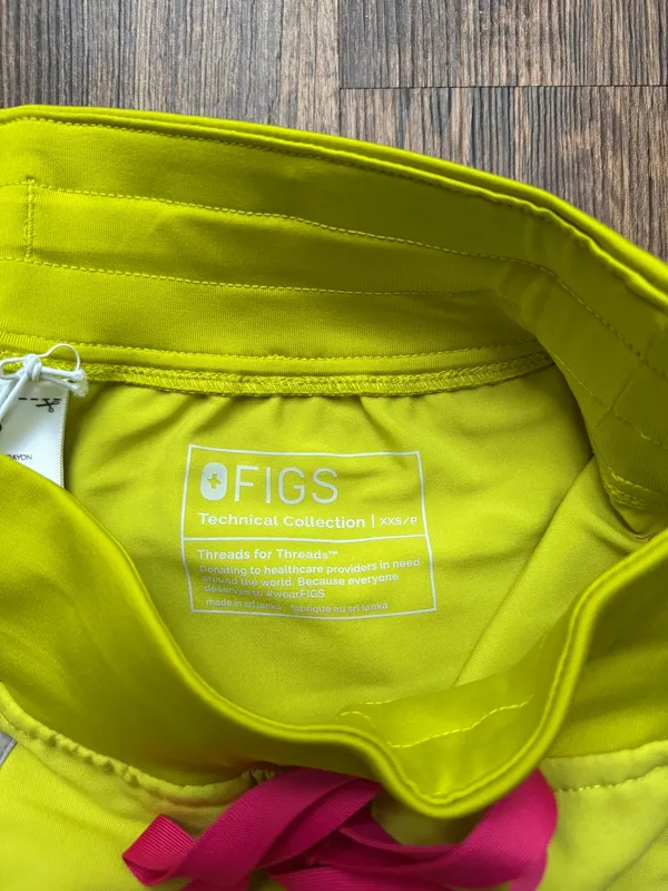 NWT FIGS Women’s Limeade Green High Waisted Zamora Jogger Scrub Pants-XXS Petite - Image 3