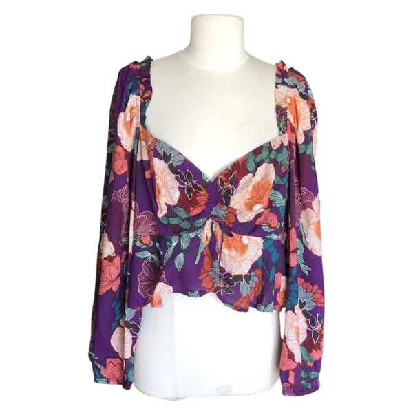 Band of the Free NWT Floriane Purple Floral Balloon Sleeve Crop Top Women Large - Image 3