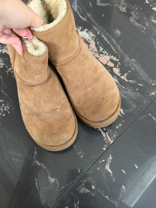 Ugg Classic Mini II Chestnut Booties Size 6 - Image 2