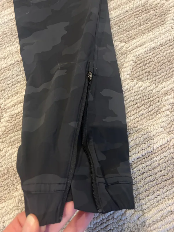 Lululemon Nylon Camo Joggers - Image 4