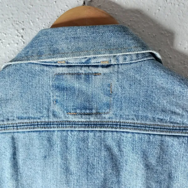 Hollister L Trucker Jacket Light Wash Jeans Metal Rivet Button Front - Image 3
