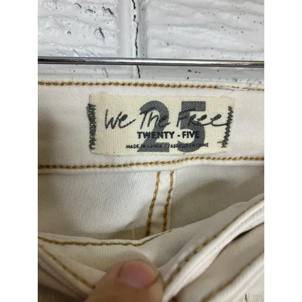 We the free white high rise flare jeans raw hem women's size‎ 25 trendy modern - Image 4