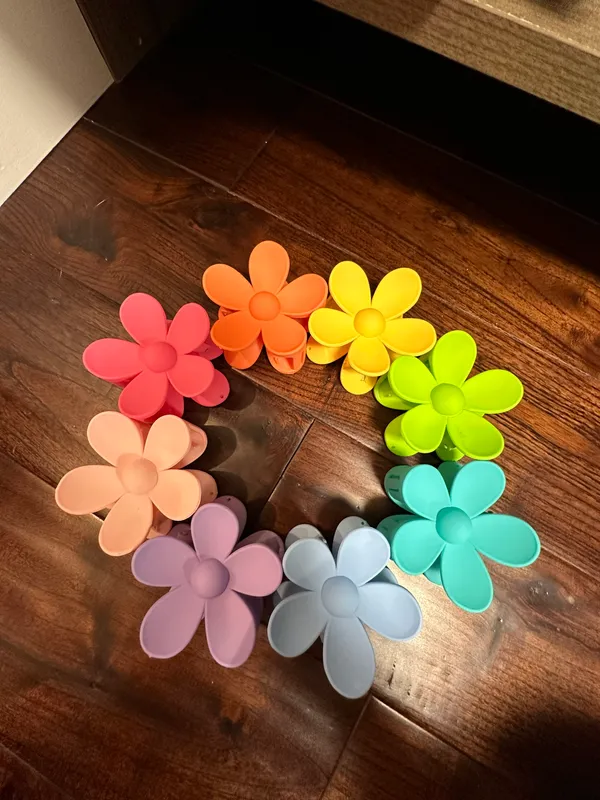 Amazon Beachy Claw Clips - Image 2