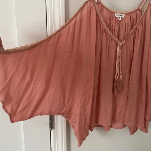 Off the shoulder blouse in size Medium - Image 2