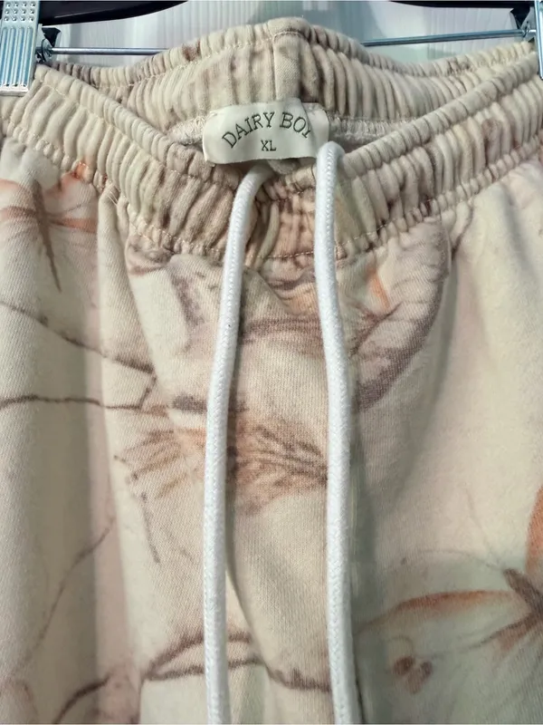 Dairy Boy Woodland Camo - XL - Image 4