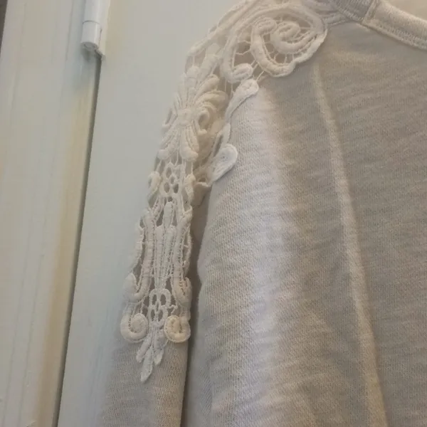 FINAL MARKDOWN Hollister French Terry Top (L) - Image 3