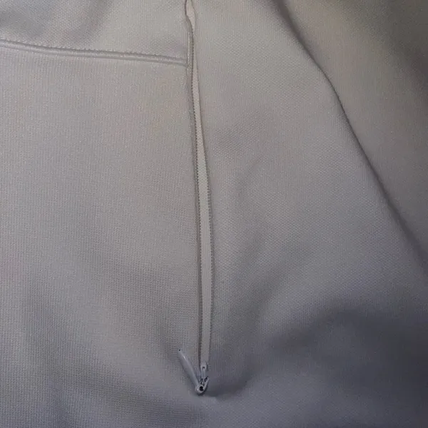 Nike golf women 1/2 zip cover-up Long sleeve size M White-Zip Pullover - Image 4