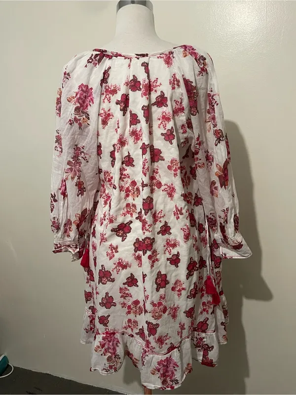 Free People White floral babydoll ruffle dress with Pink Floral Neckline - Image 4