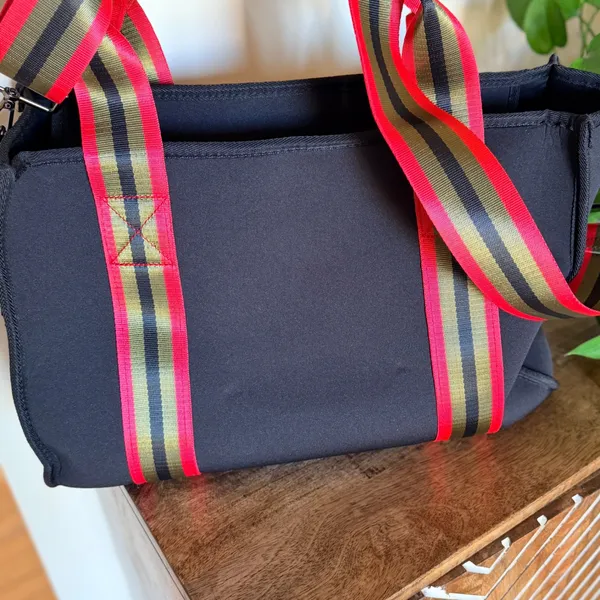 Haute Shore Neoprene Tote Black Red Olive Structured Shoulder Bag Wristlet New‎ - Image 10