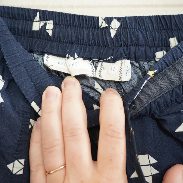 Hei Hei Anthropologie Navy Origami Print‎ Jogger Pants Size Medium Lightweight - Image 6