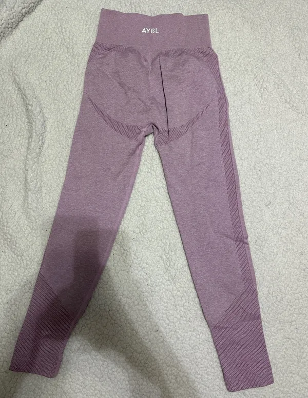 AYBL Seamless Leggings - Image 3