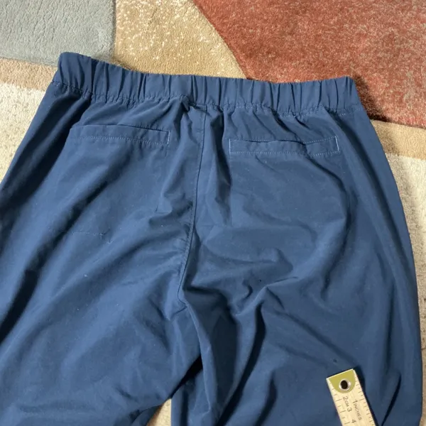 Athleta La‎ Viva Pants Navy Blue Travel Hiking 983350 SU16 Womens M Granola Girl - Image 8