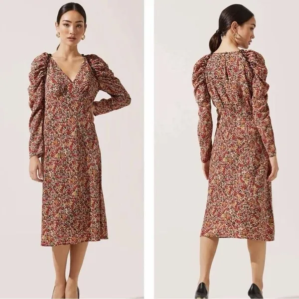 ASTR The Label Ruched Midi Dress in Black Red Floral Medium - Image 2