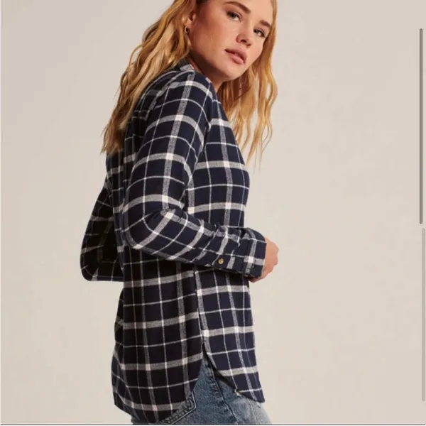 Abercrombie & Fitch‎ Soft AF Boyfriend Fit Flannel - Image 3