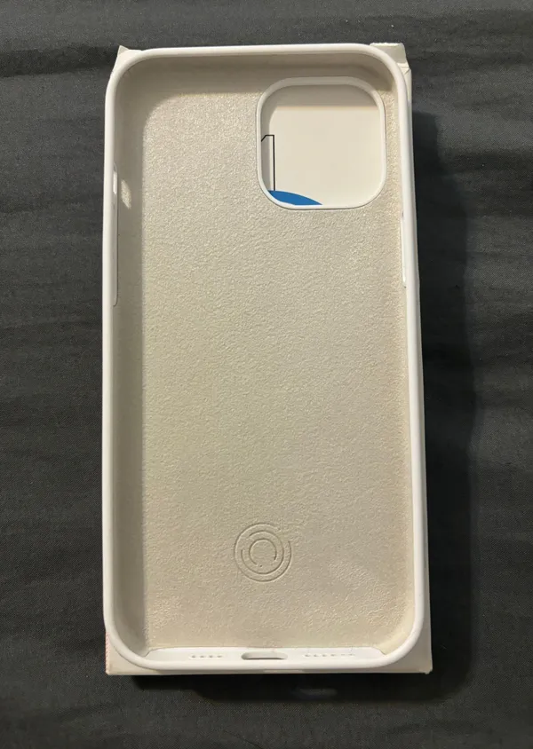 iPhone 12 Pro Max case White - Image 2