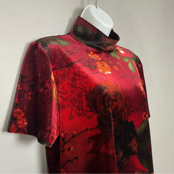 Vintage Floral Top Velvety Ribbed Short Sleeves Deep Red Mock Neck‎ Women Medium - Image 6