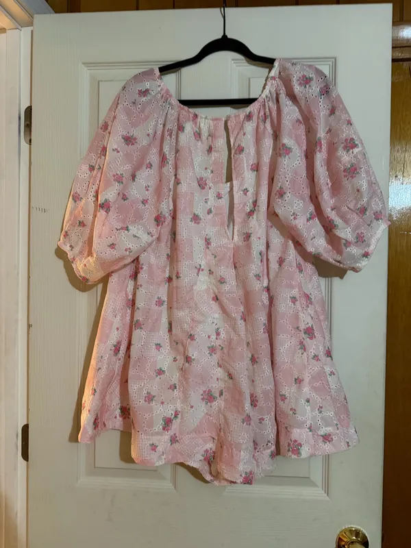 Peach Love Floral Romper - Image 2