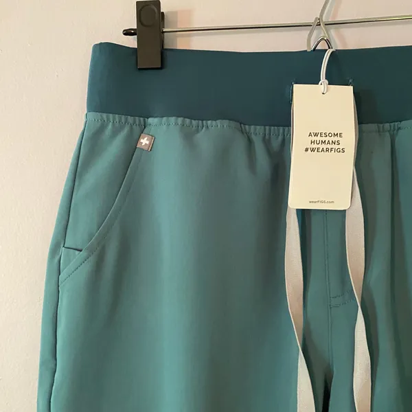 NWT FIGS Teal Blue High Waisted Zamora Jogger Scrub Pants Uniform Medium Petite - Image 3