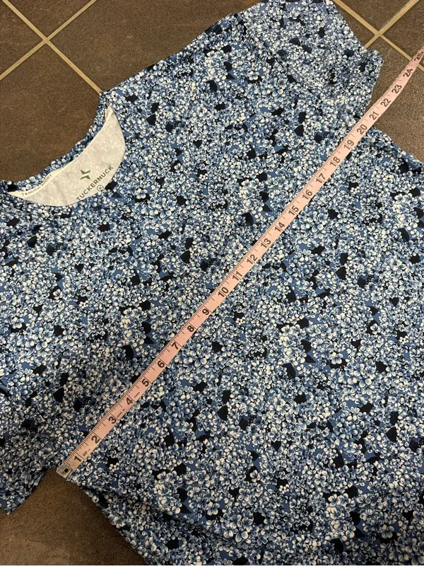 Tuckernuck Tnuck Sport Short Sleeve Floral Top Shirt Round Neck Blue Medium - Image 11