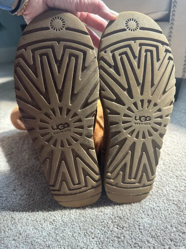 UGG Women’s Bailey Button Triplet Boots - Chestnut 10 - Image 5