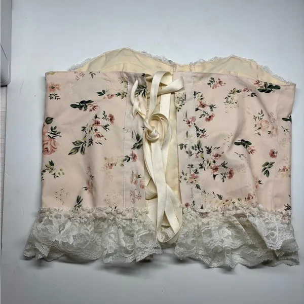 Cider Floral Lace Bustier Crop Top - Cream & Blush with ruffle lace - Image 4