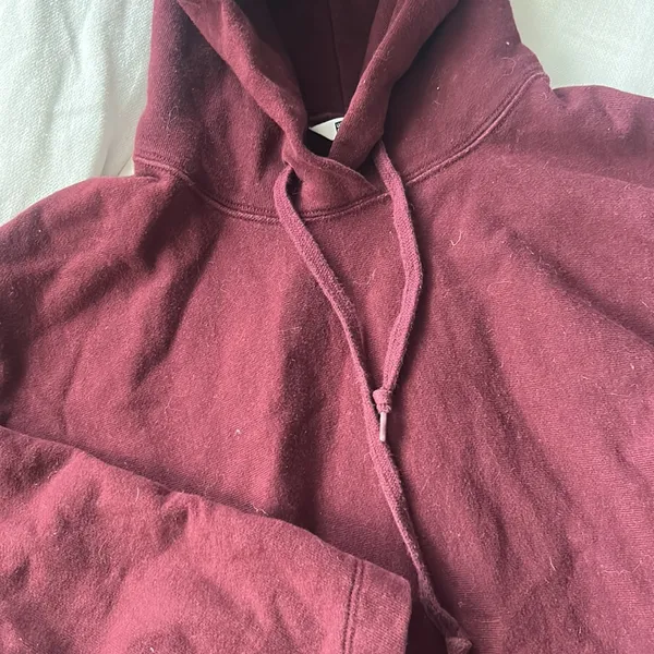UNIQLO‎ Maroon Wide Arm Hoodie Size Small - Image 3