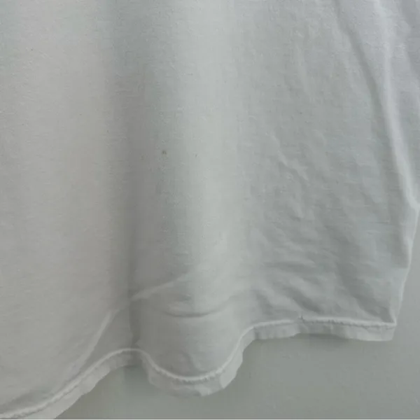Avocado Graphic Pocket Off the Shoulder Tee White Size M - Image 4
