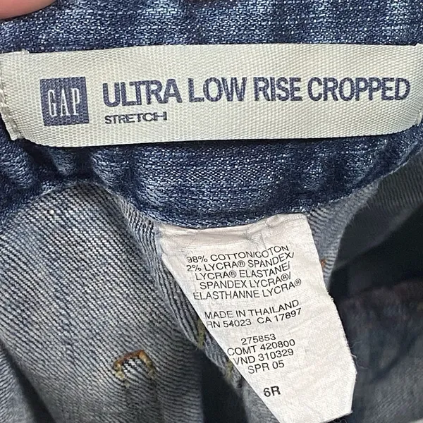 Gap Jeans Womens Size 6 Ultra Low Rise Cropped Blue Dark Wash Denim Buttons - Image 4