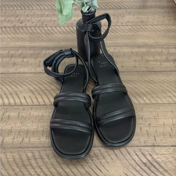 A New Day Target sandals - Image 3