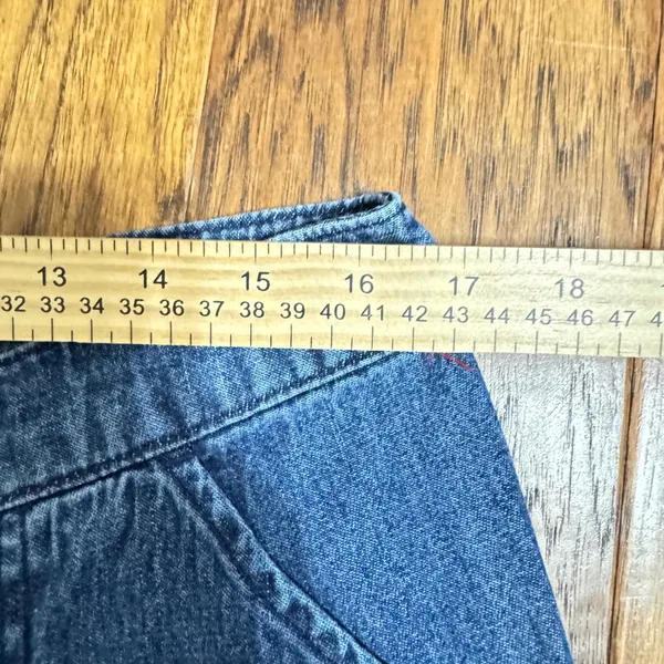 VTG Woolrich Denim Crop‎ Pants Womens 33 Waist Medium Wash Straight Leg Baggy - Image 2