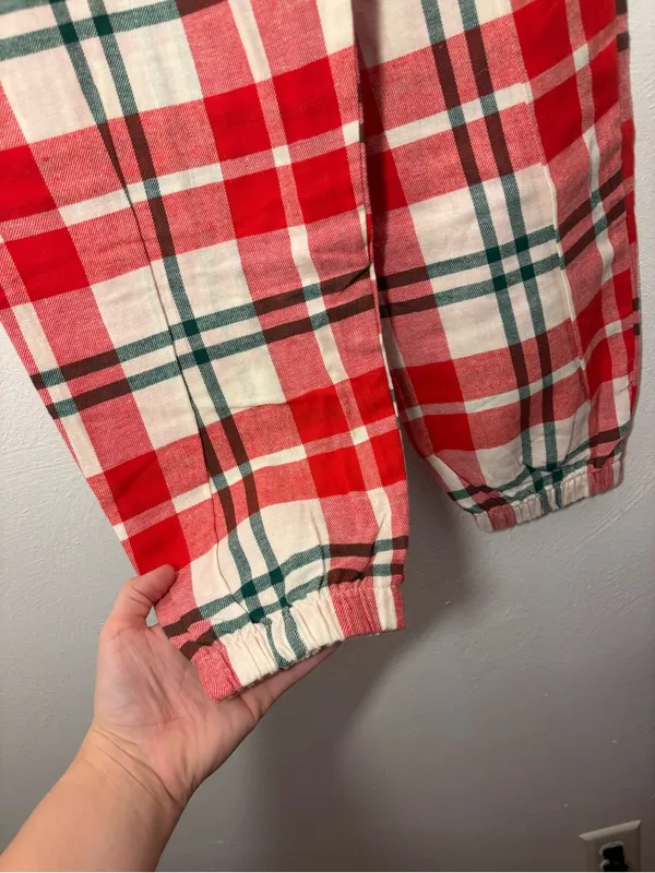 Old Navy Red White Green Plaid Flannel Jogger Style Pajama Pants Size Small - Image 4