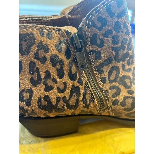 Lucky Brand Women's Basel Ankle Booties #404611 - Javan Print Suede size 7.5 - Image 6