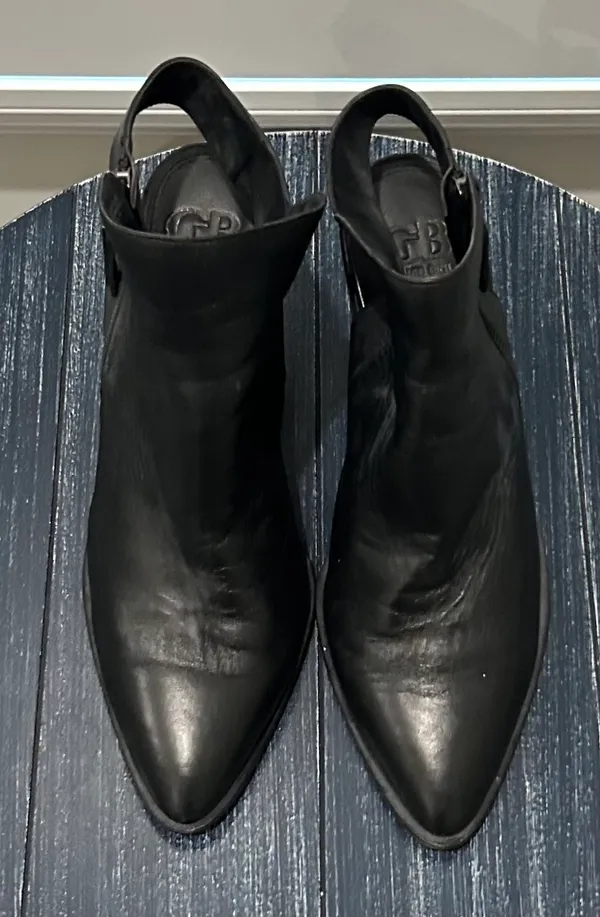 Gianni Bini Leather Block Heels - Image 3