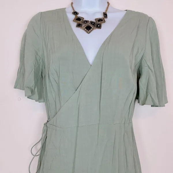 Bellevue the Label Aubery Green Short Sleeve Wrap Midi Dress NWT - Image 4